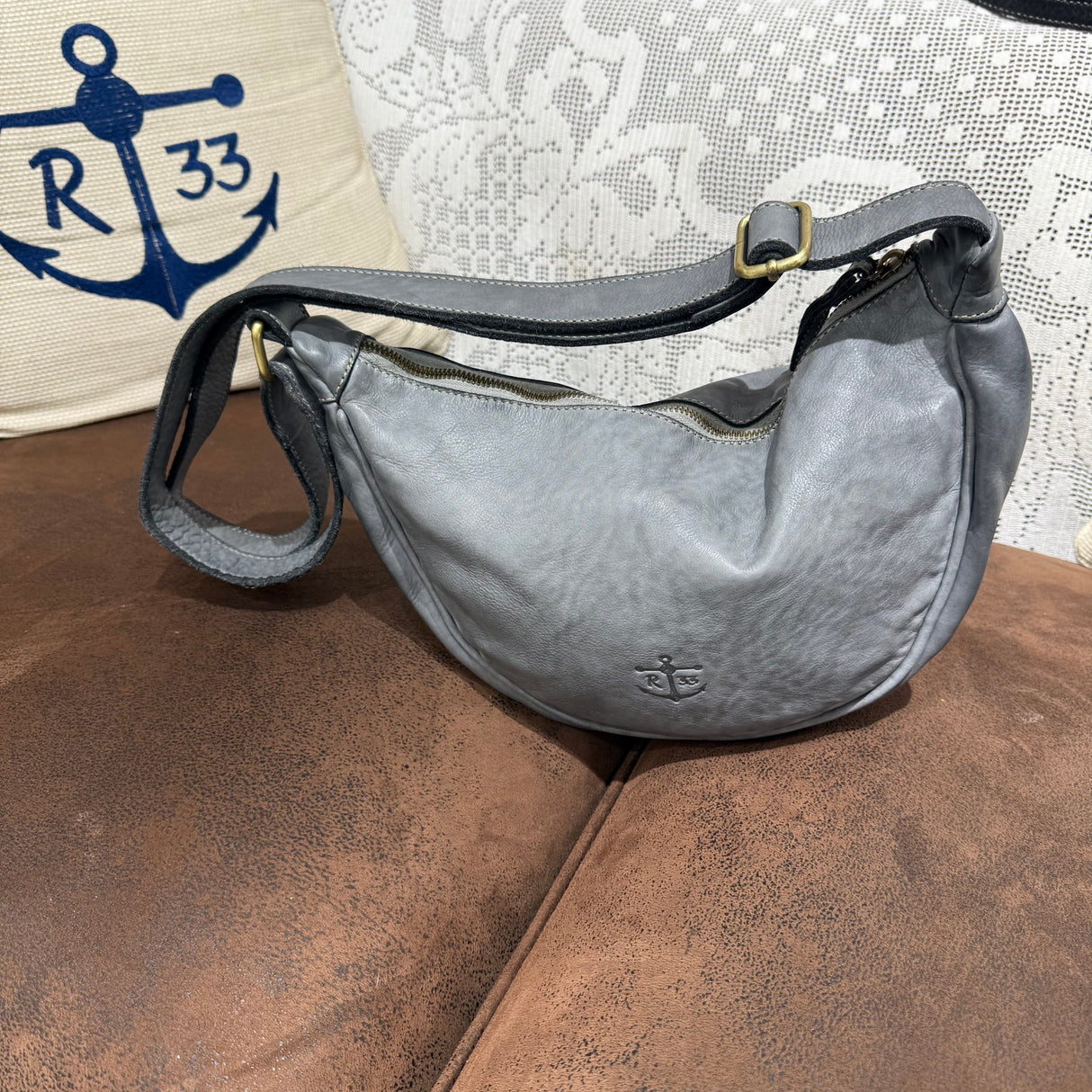 Borsa Marsupio Mezzaluna Grigia