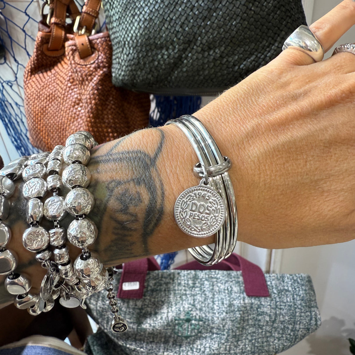 Bracciale rigido 3 fili con moneta