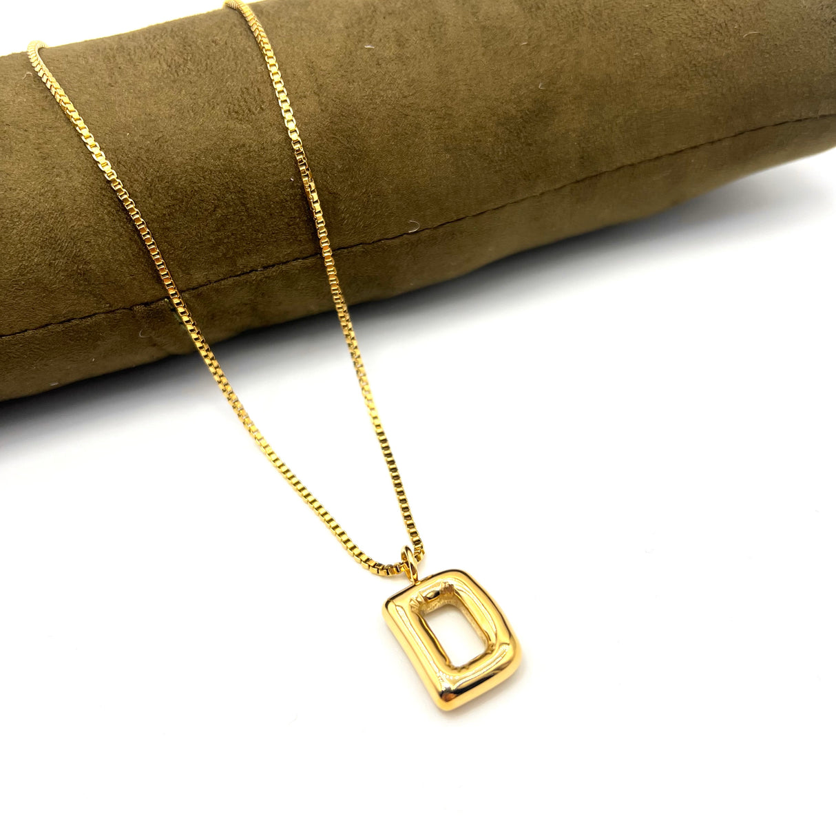 Collana Lettera dorata acciaio inossidabile