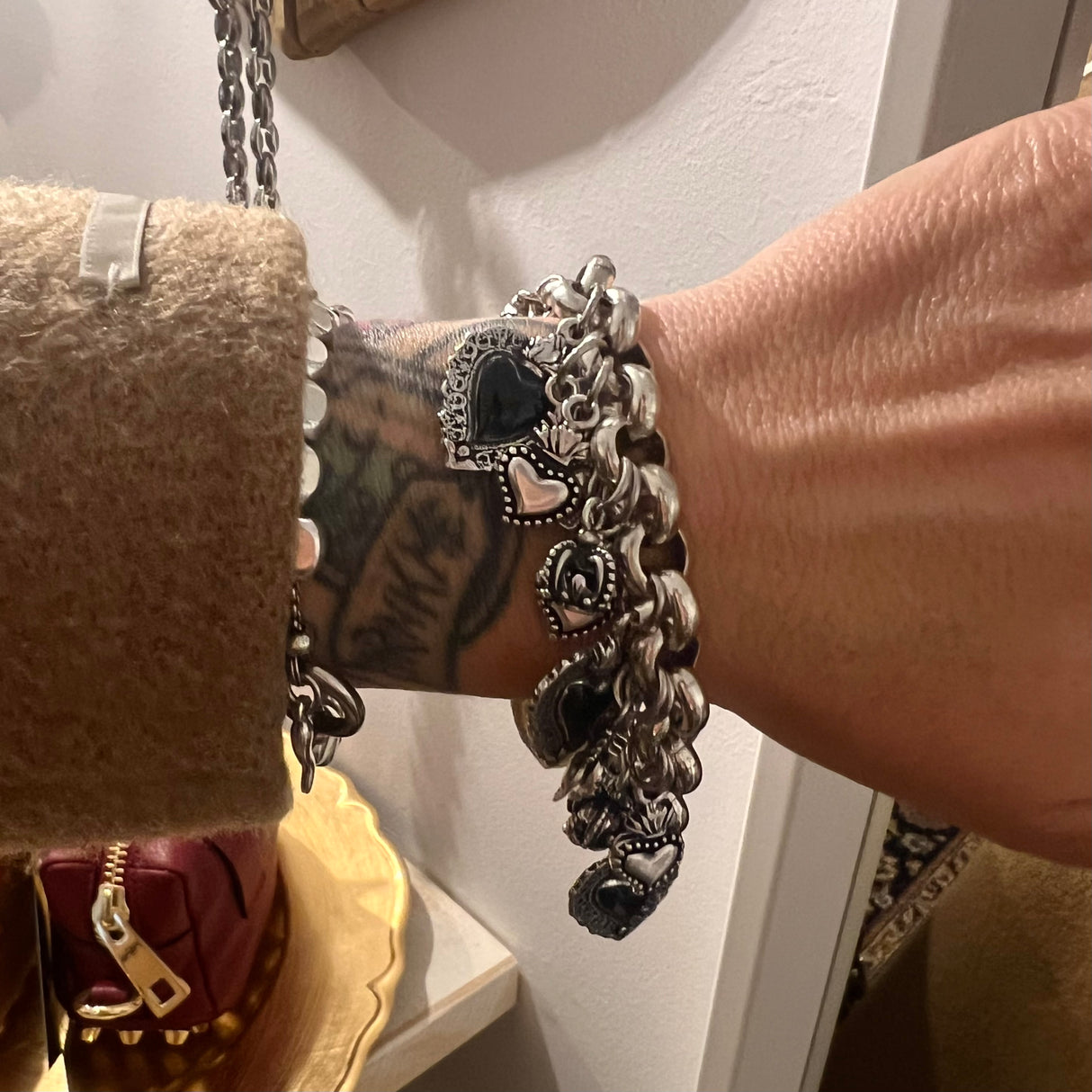 BRACCIALE LUCKY CUORE SACRO BLACK 3 CUORI