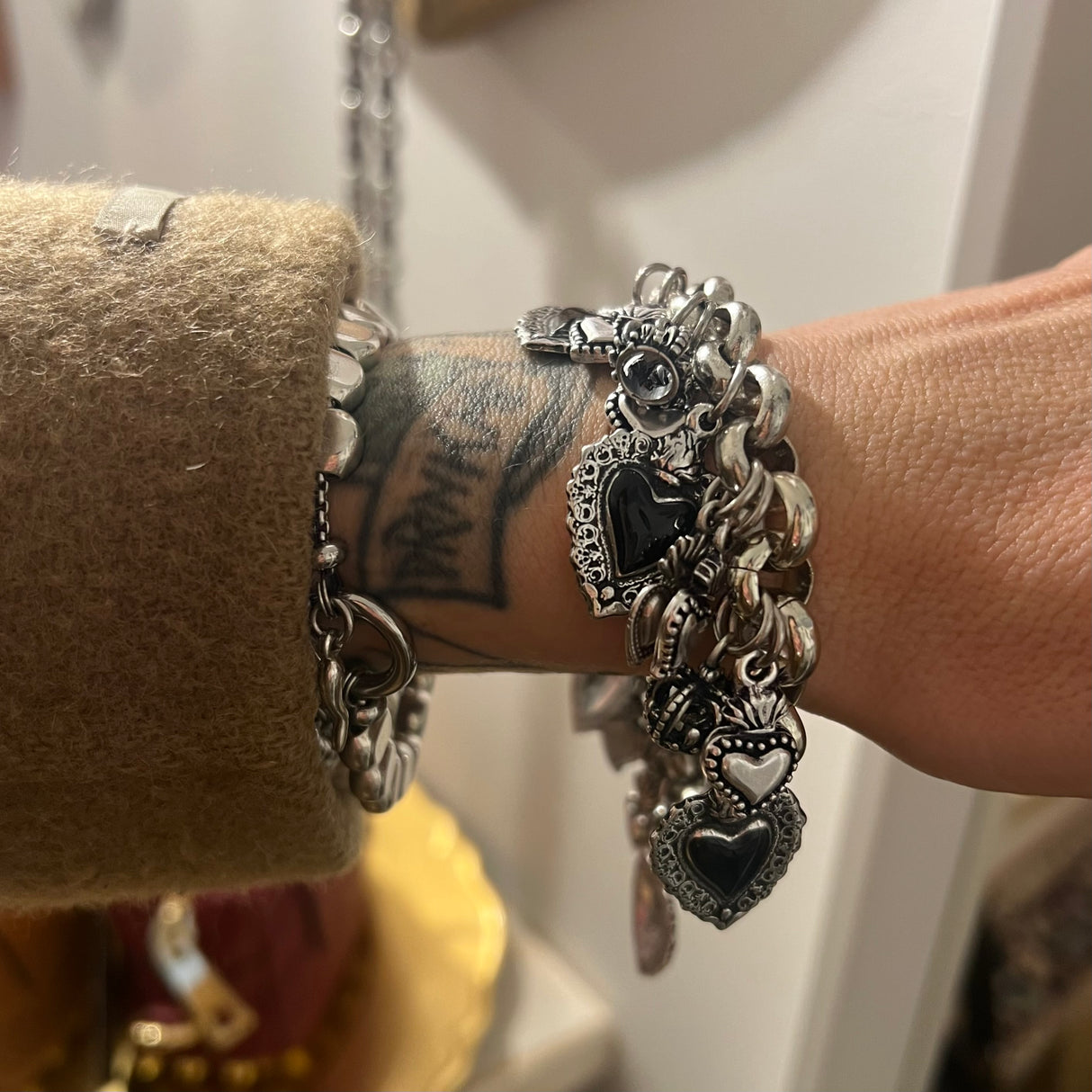 BRACCIALE LUCKY CUORE SACRO BLACK 3 CUORI