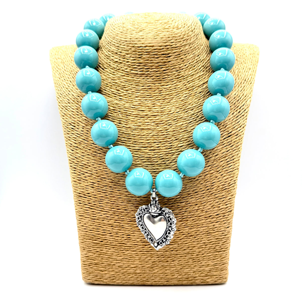 Collana Resina Turchese e cuore sacro