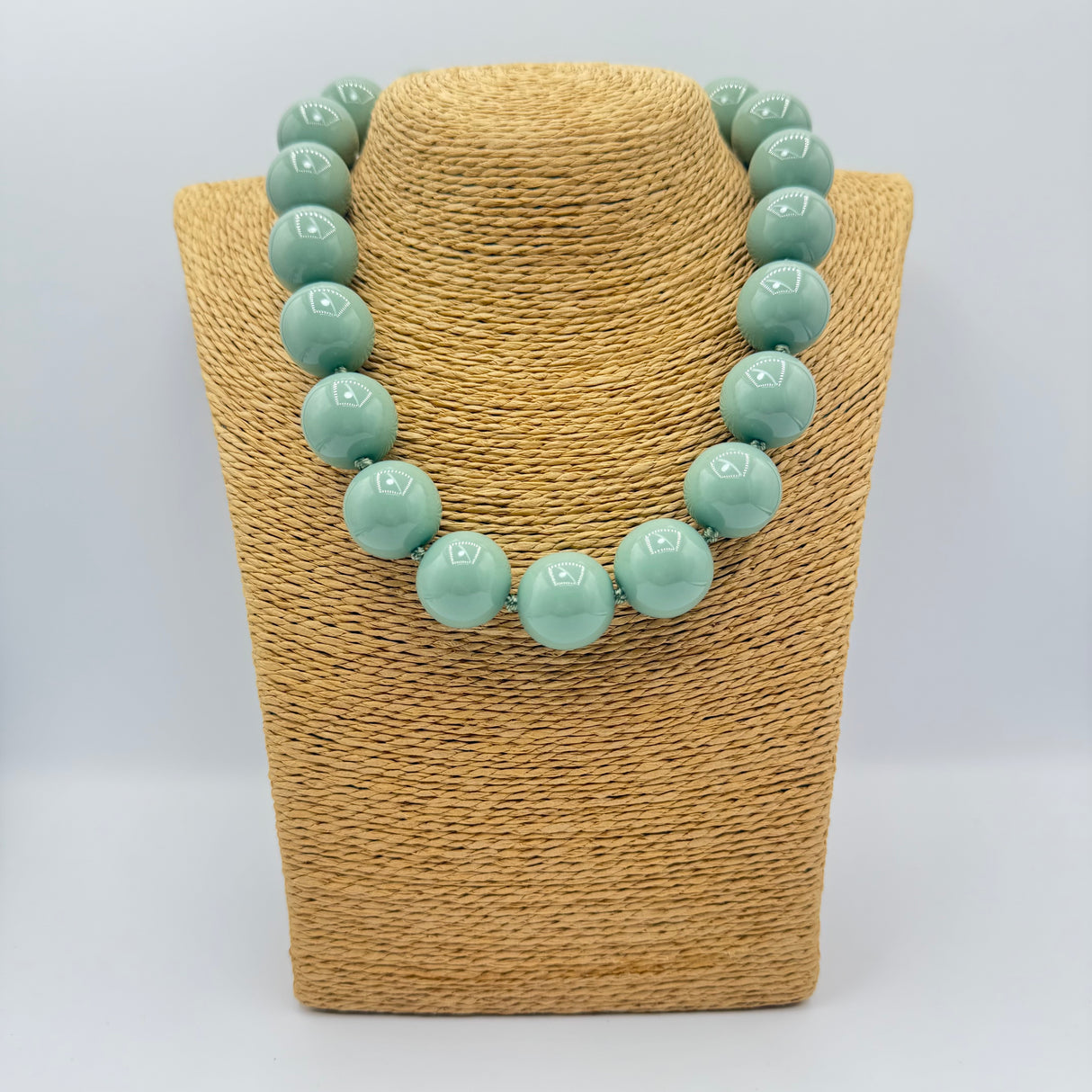 Collana sfere in Resina Salvia