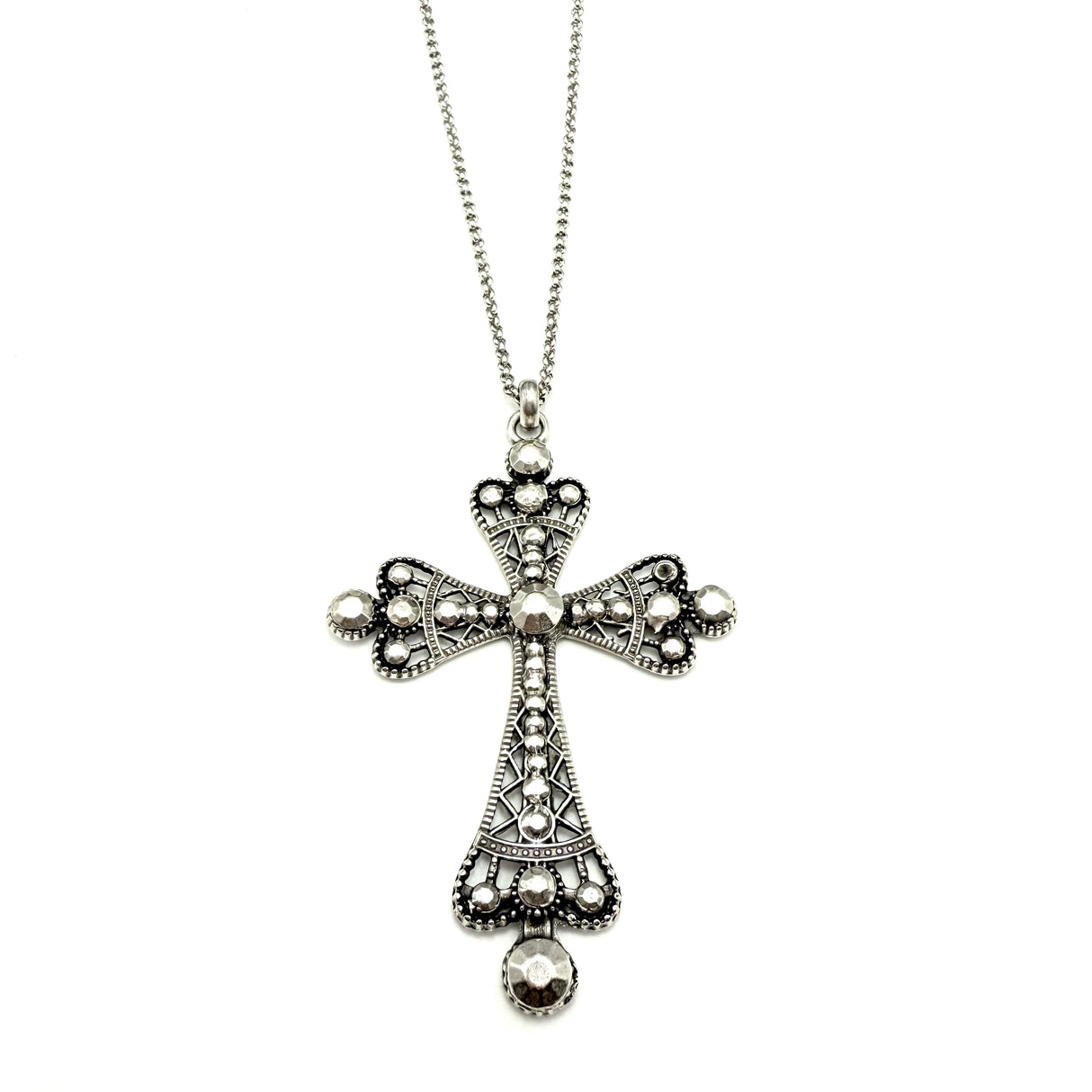 Collana Croce Ricamo