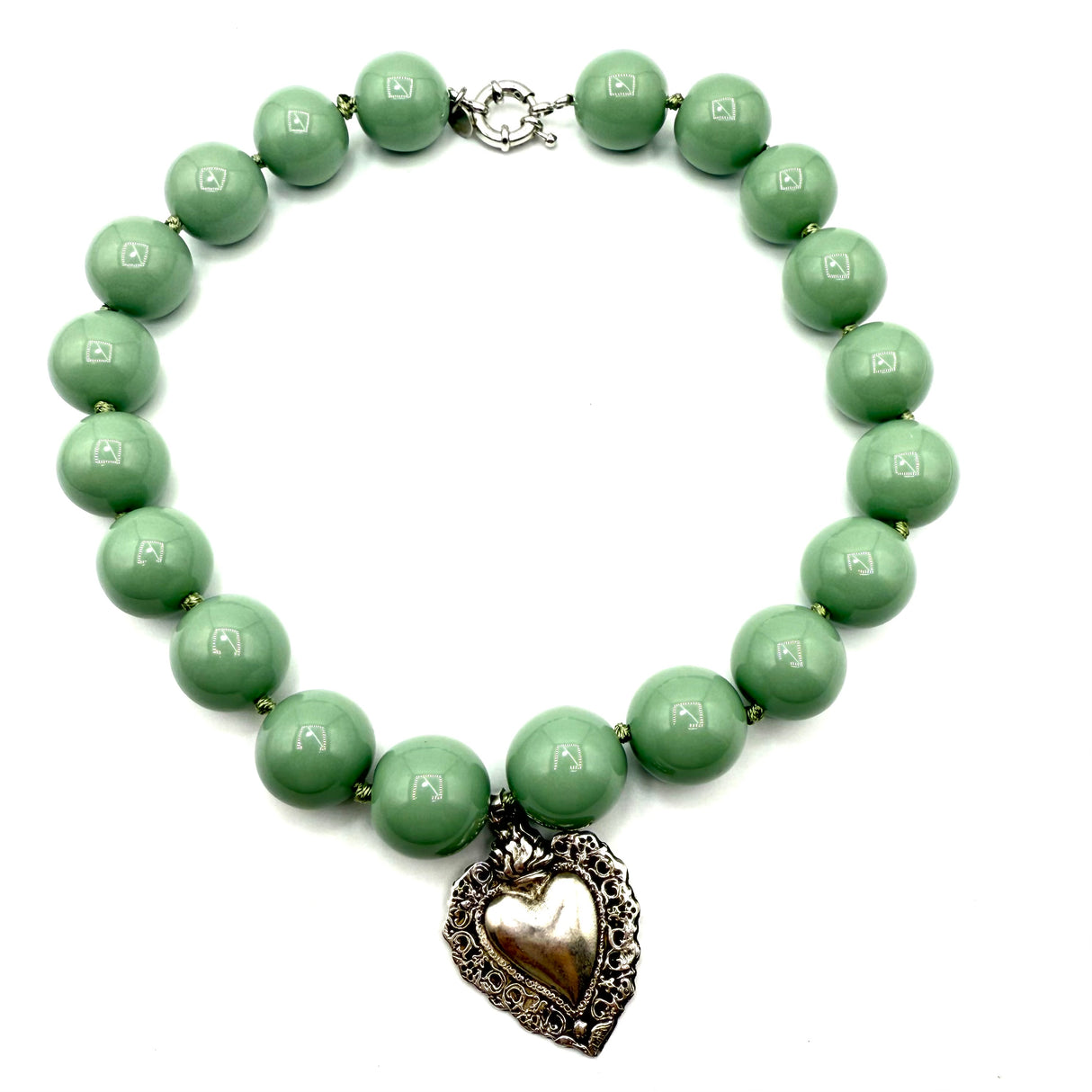 Collana Resina Verde Salvia e cuore sacro