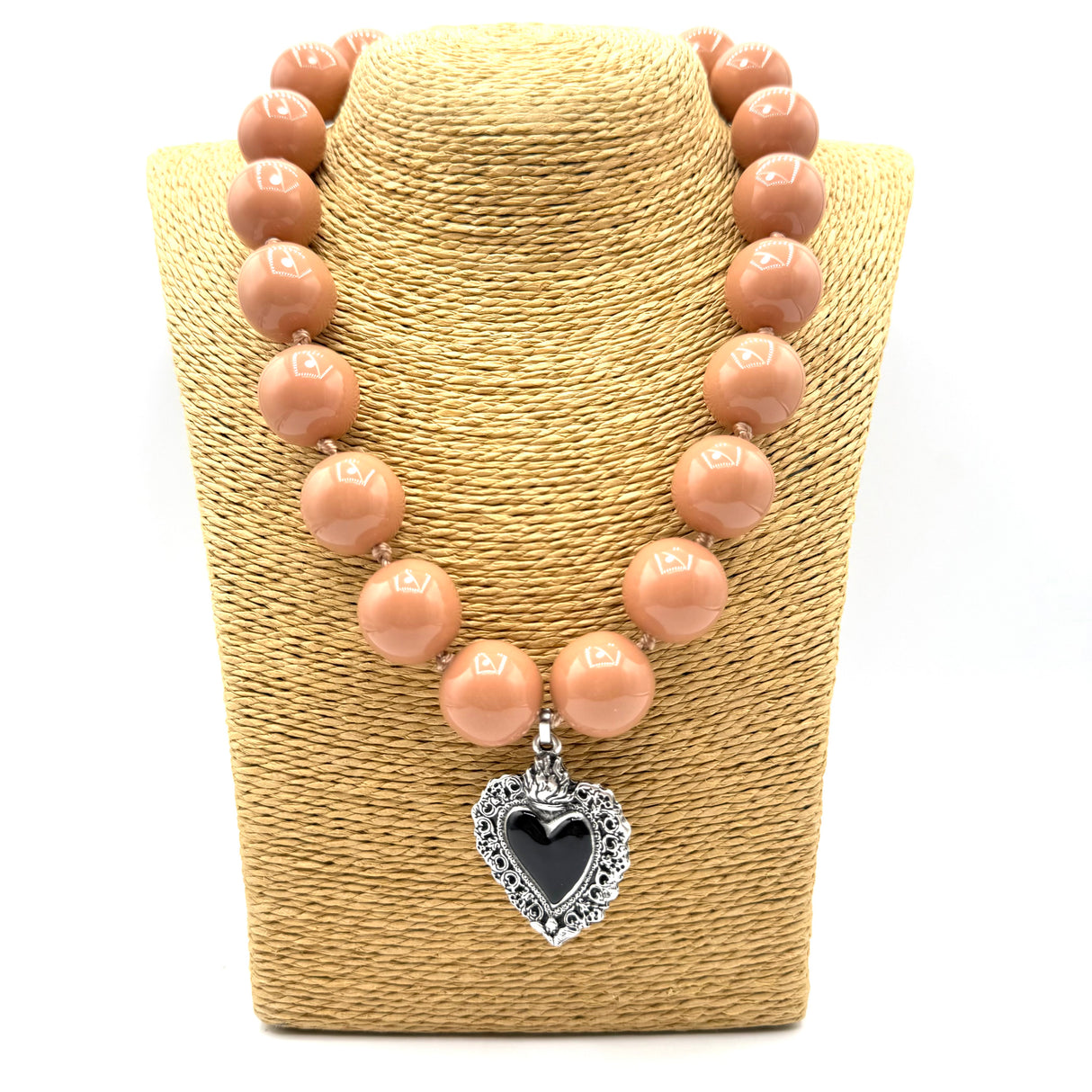 Collana Resina Cipria e cuore sacro Black