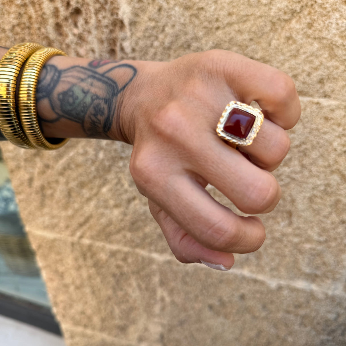 Anello quadrato Etrusco Cabochon Ottone e Giada
