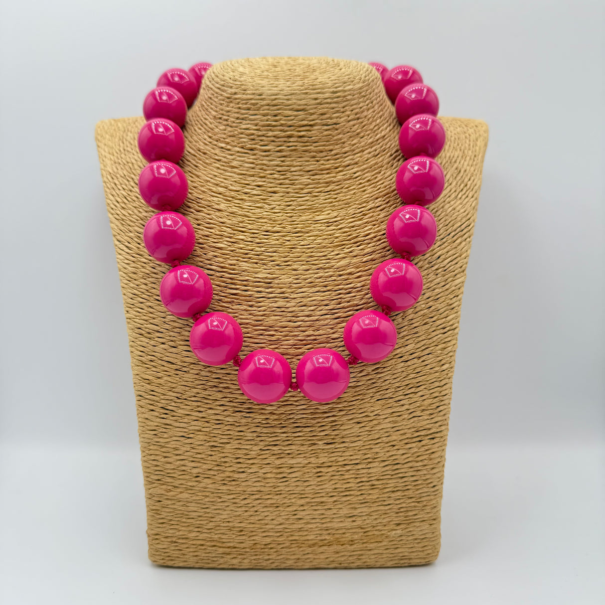 Collana sfere in Resina Fucsia