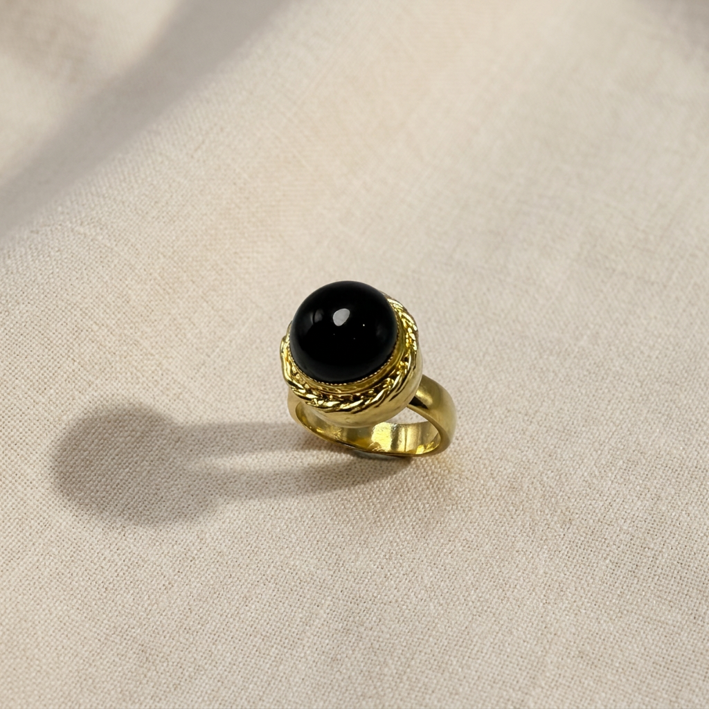 Anello su lino beige, foto 3