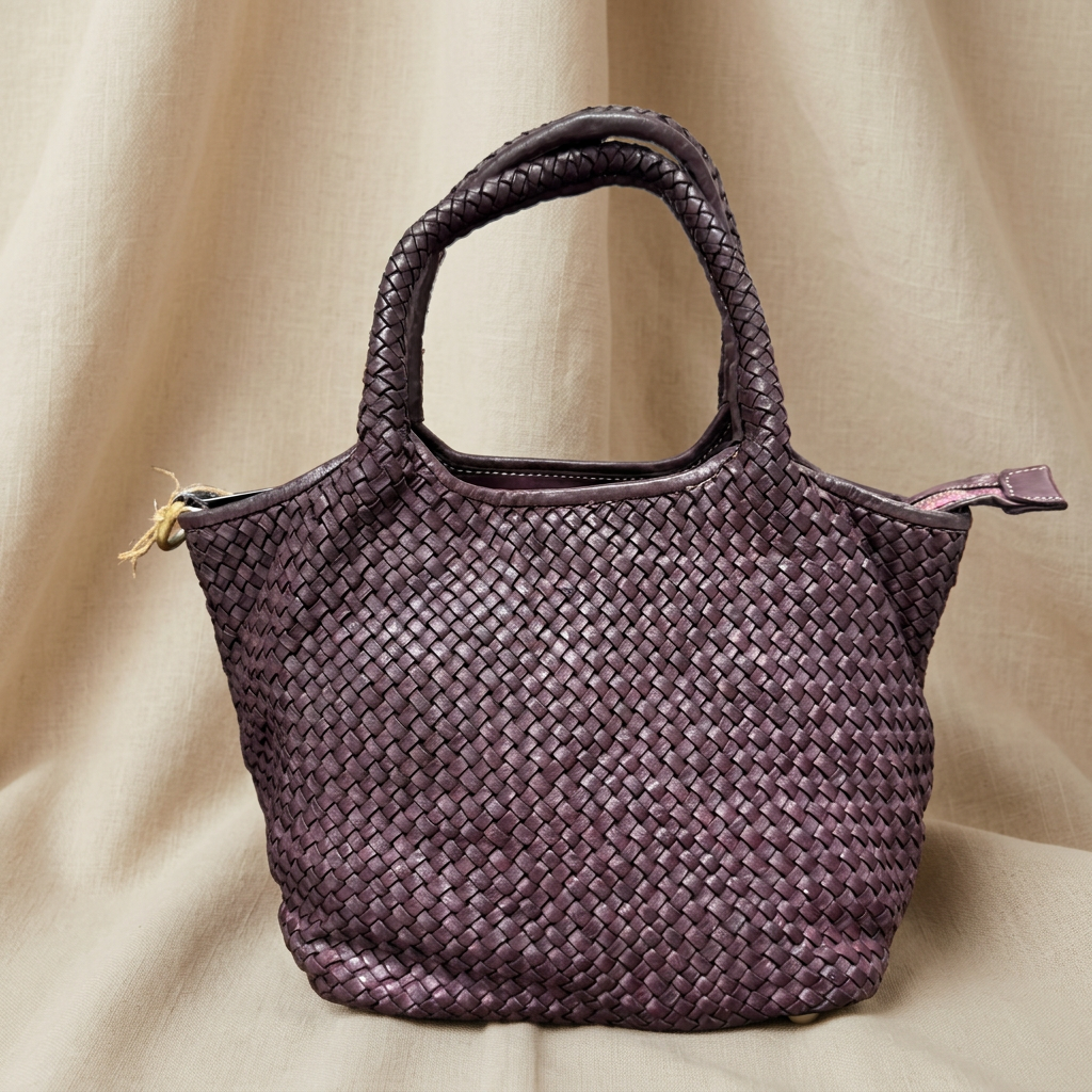 Borsa con colore più scuro e luce attenuata, foto 2