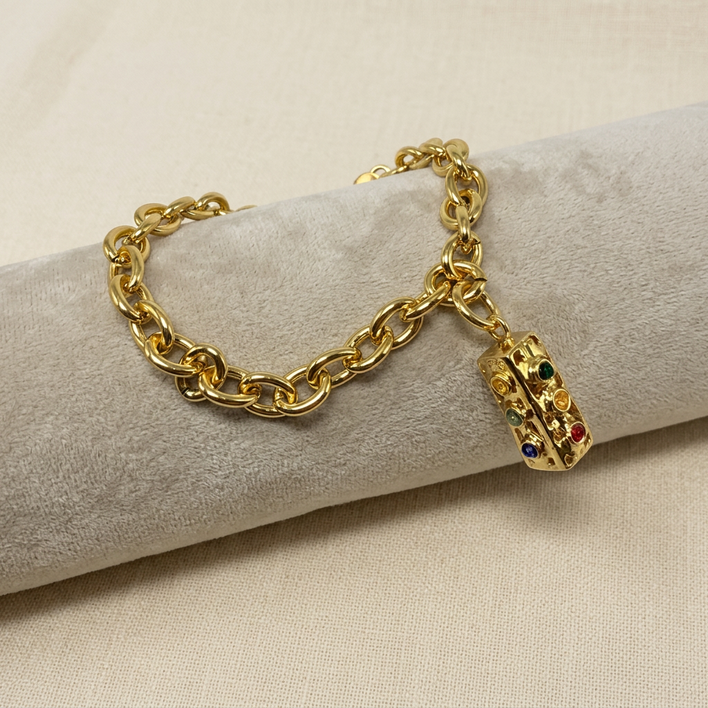 Bracciale con cuscino chiaro, seconda foto
