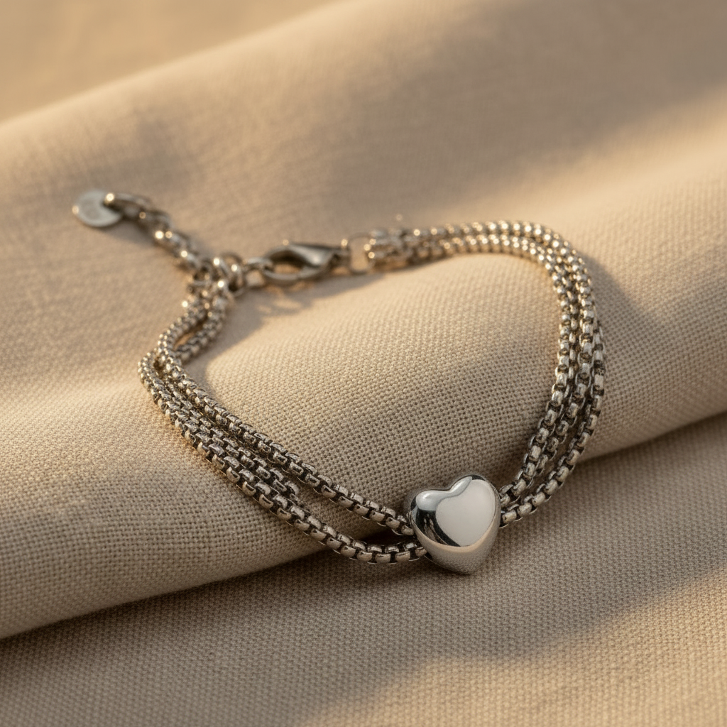 Bracciale Pepita Cuore Silver - sfondo beige