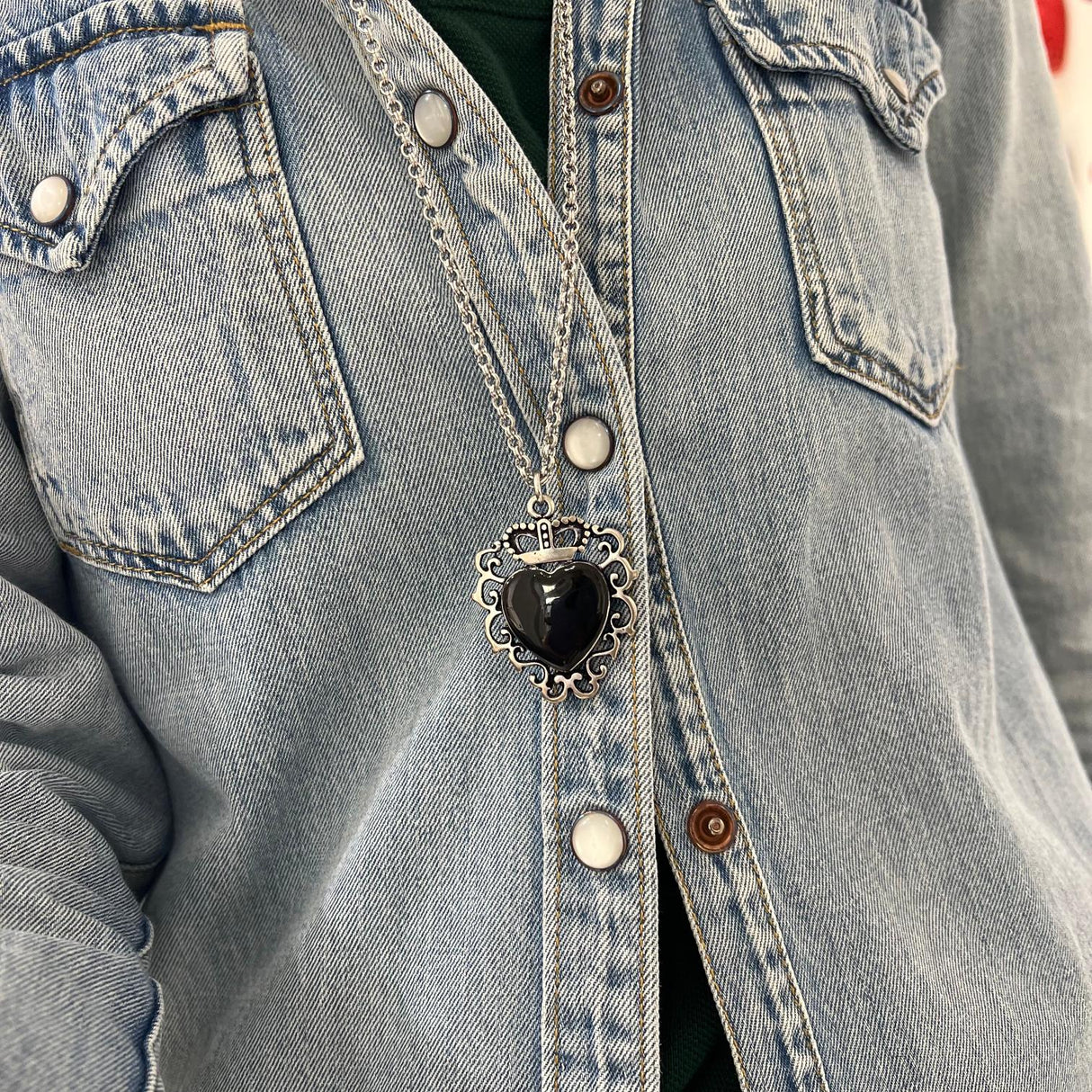 Collana Cuore Sacro Corona black