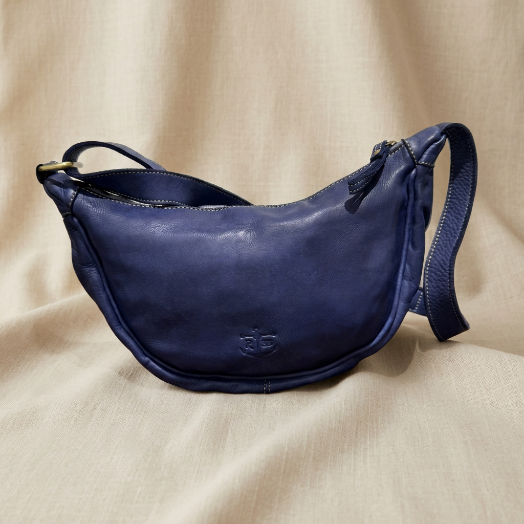 Mezzaluna Blu su lino beige