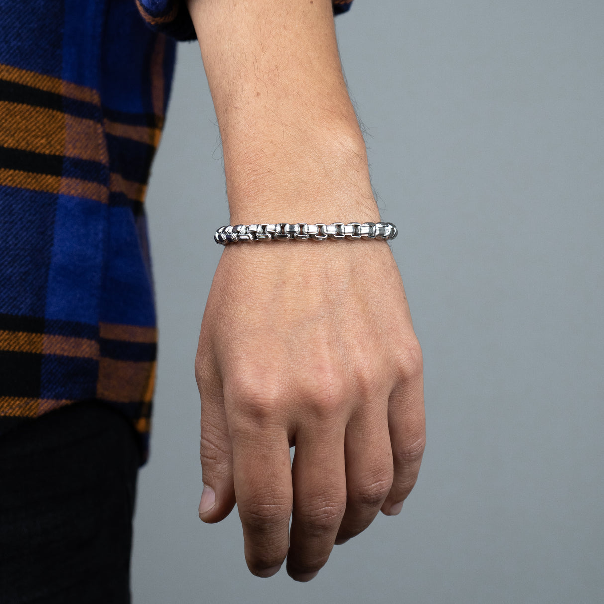 Bracciale veneziana in acciaio rigata