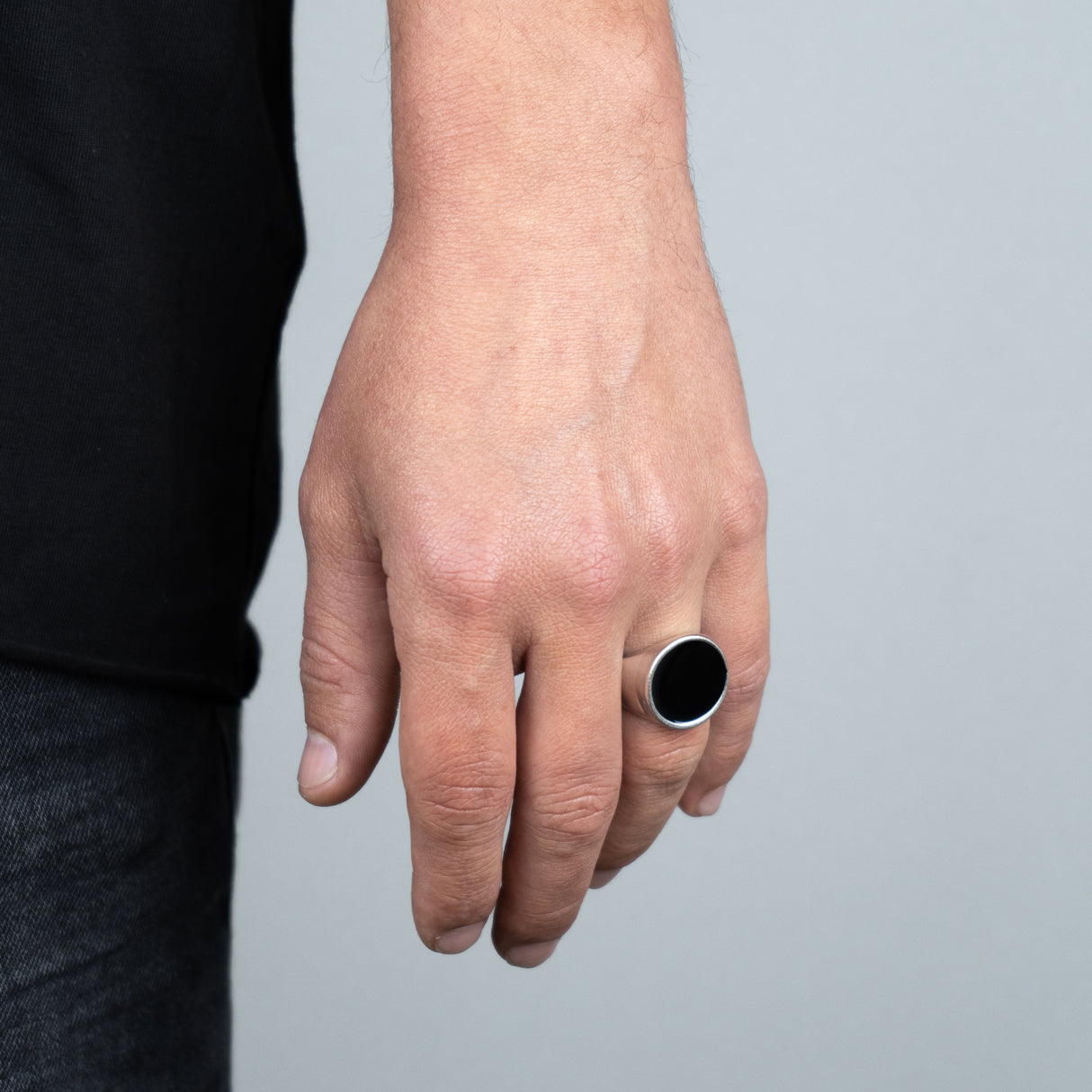 Anello Rotondo Nero lucido