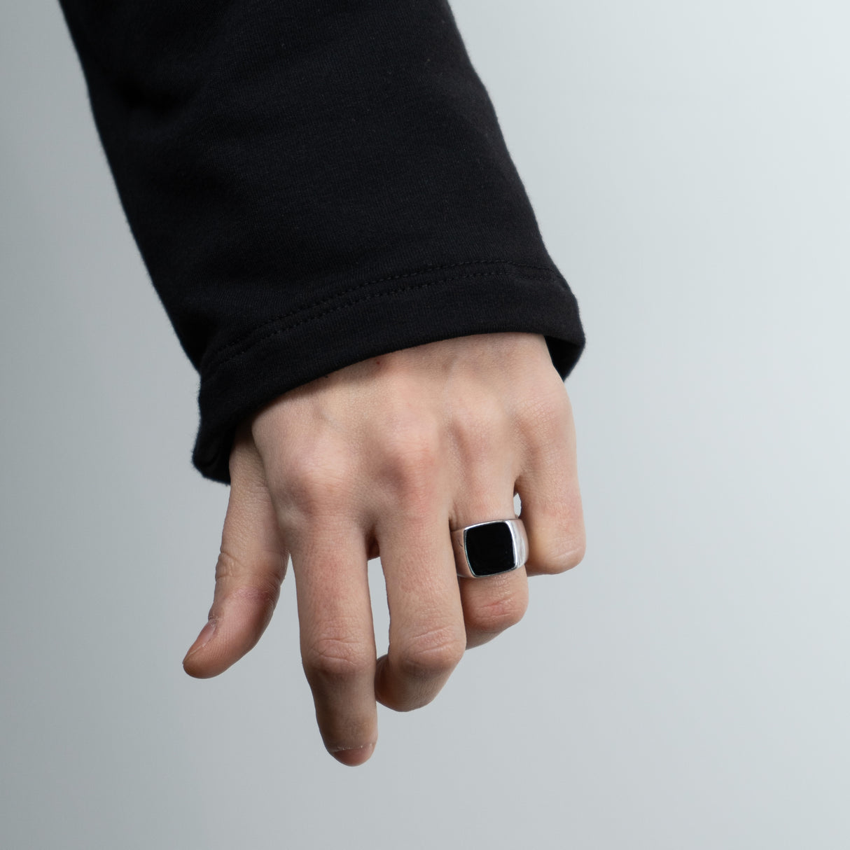 Anello Quadrato Nero lucido