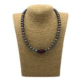 Collana Perle grigie e Corone in acciaio inossidabile