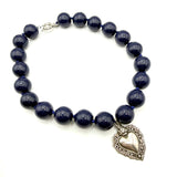 Collana Resina Blu scuro e Cuore Sacro