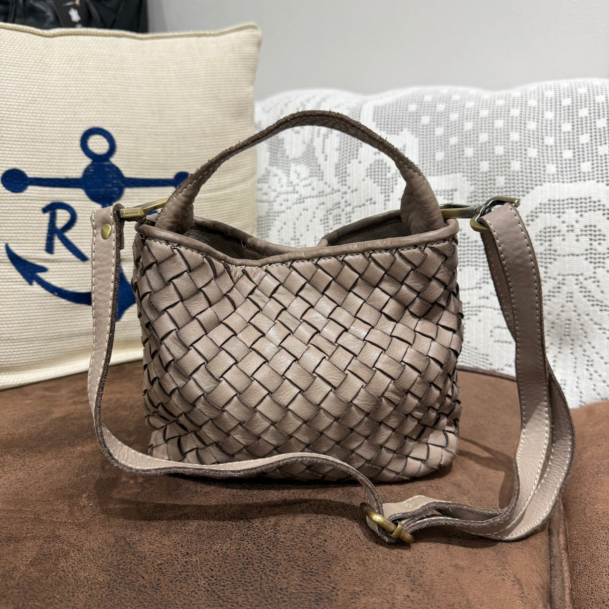 Borsa Mirtilla Small intrecciata Taupe