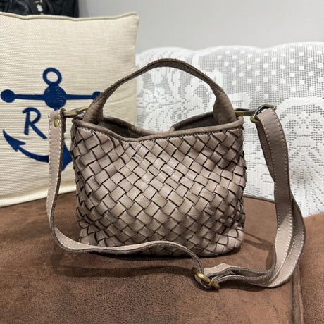 Borsa Mirtilla Small intrecciata Taupe