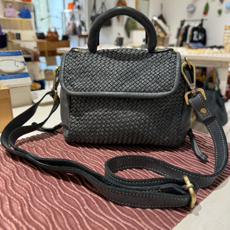 Borsa PIMMA intrecciata Grigio canna di fucile