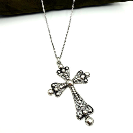 Collana Croce Ricamo