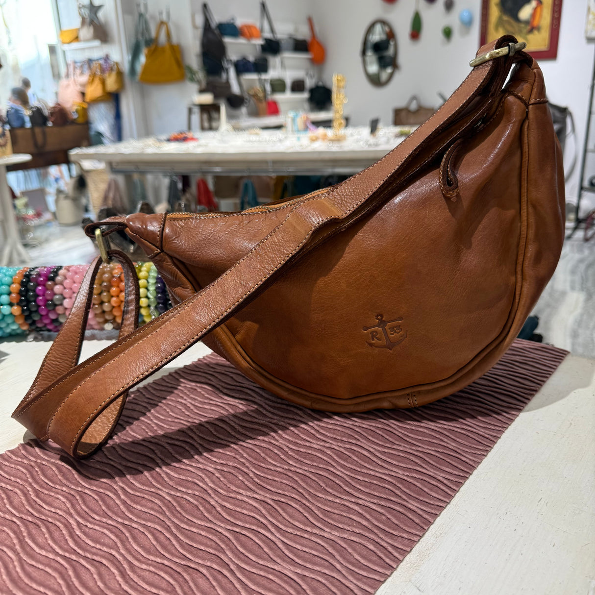 Borsa Marsupio Mezzaluna Cuoio