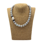 Collana Perle grigie, Corone in acciaio inossidabile e Perla Scaramazza