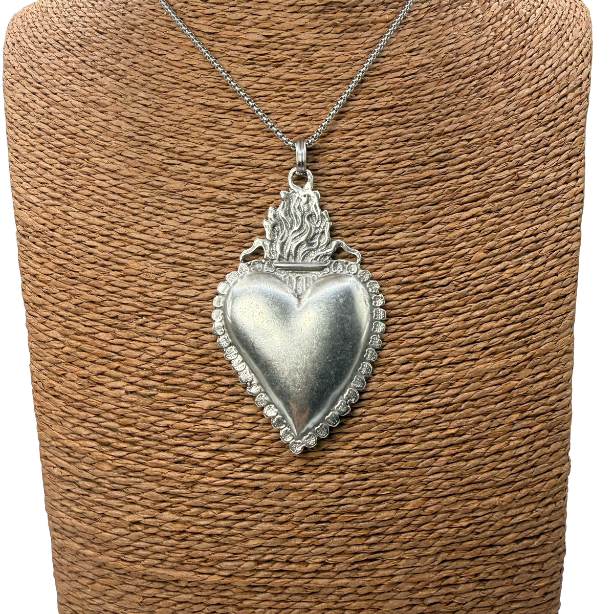 Collana Cuore Sacro BIG 2