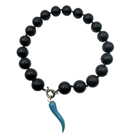 Collana Resina Grigio Fumo e Corno Pasta di Turchese