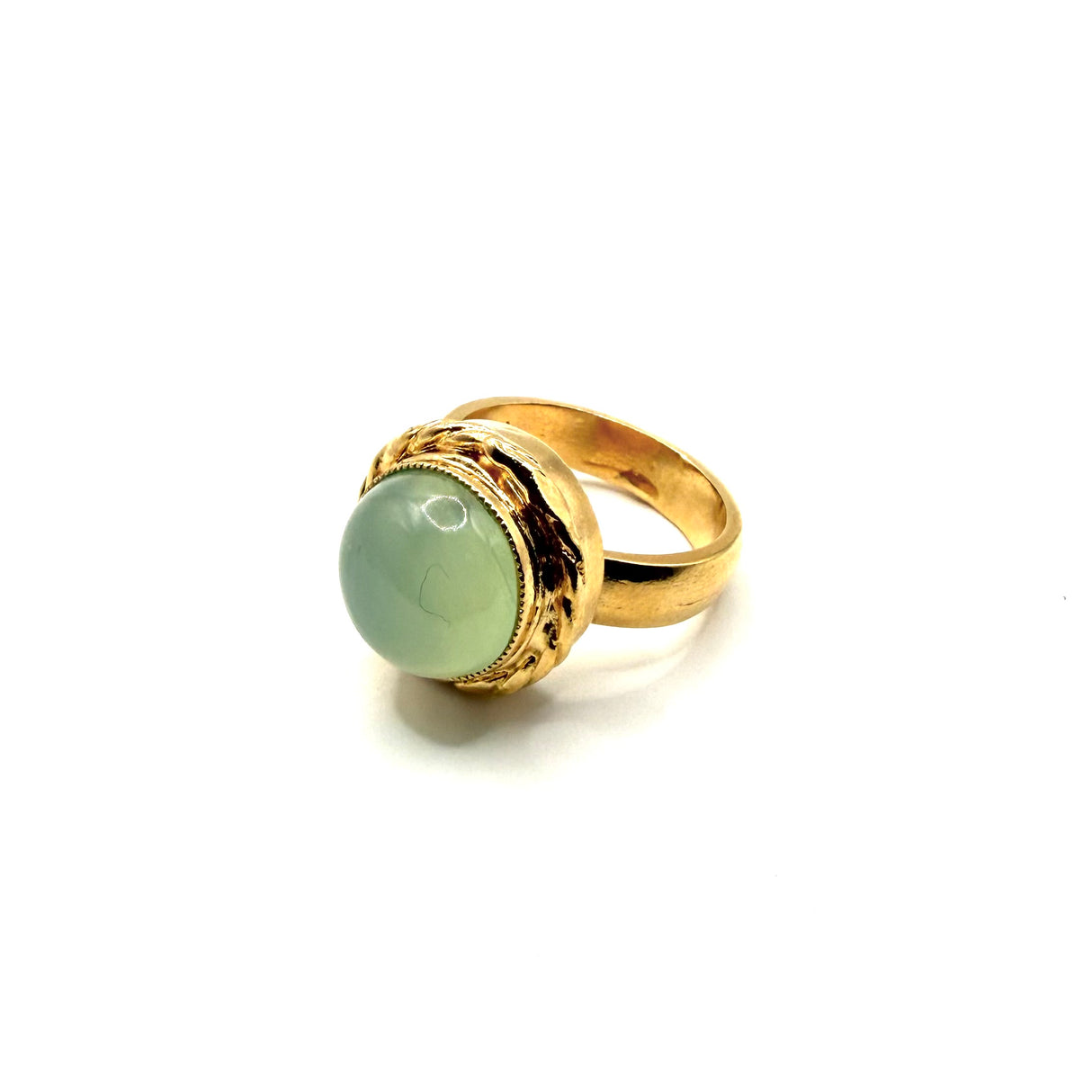 Anello rotondo Etrusco Cabochon Ottone e Giada verde