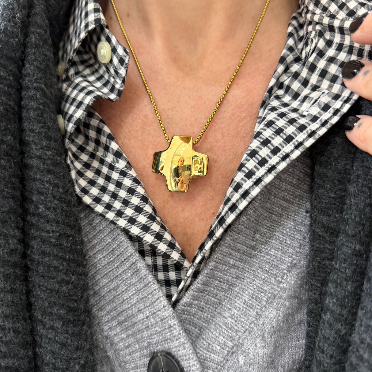 Collana Croce bombata acciaio inossidabile gold