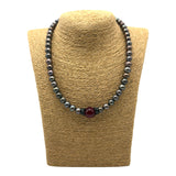 Collana Perle grigie e Corone in acciaio inossidabile