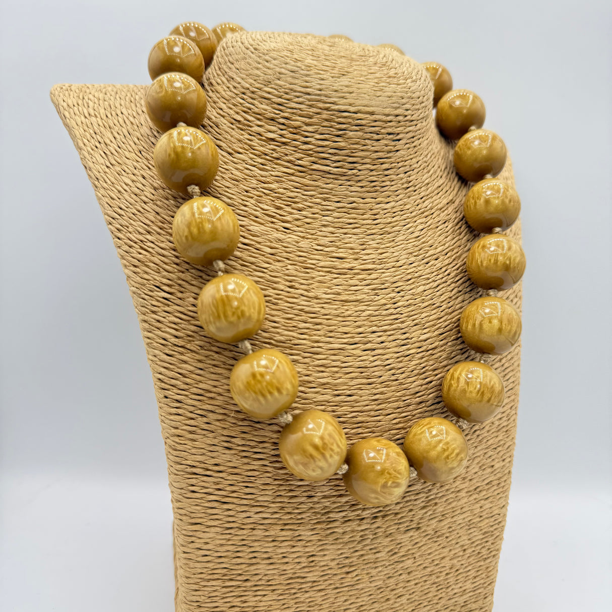 Collana sfere in Resina Occhio di Tigre dorato