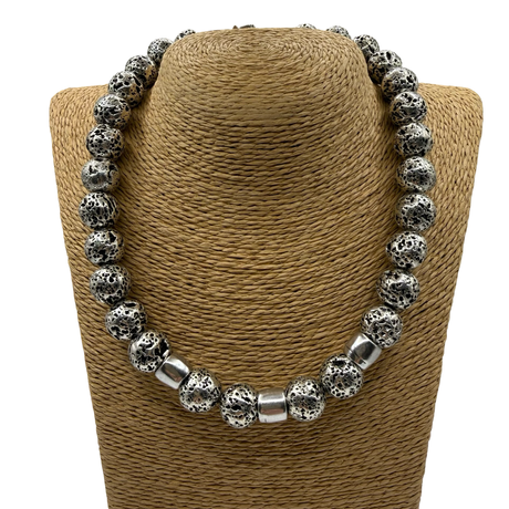 Collana Pietra Lavica argentata