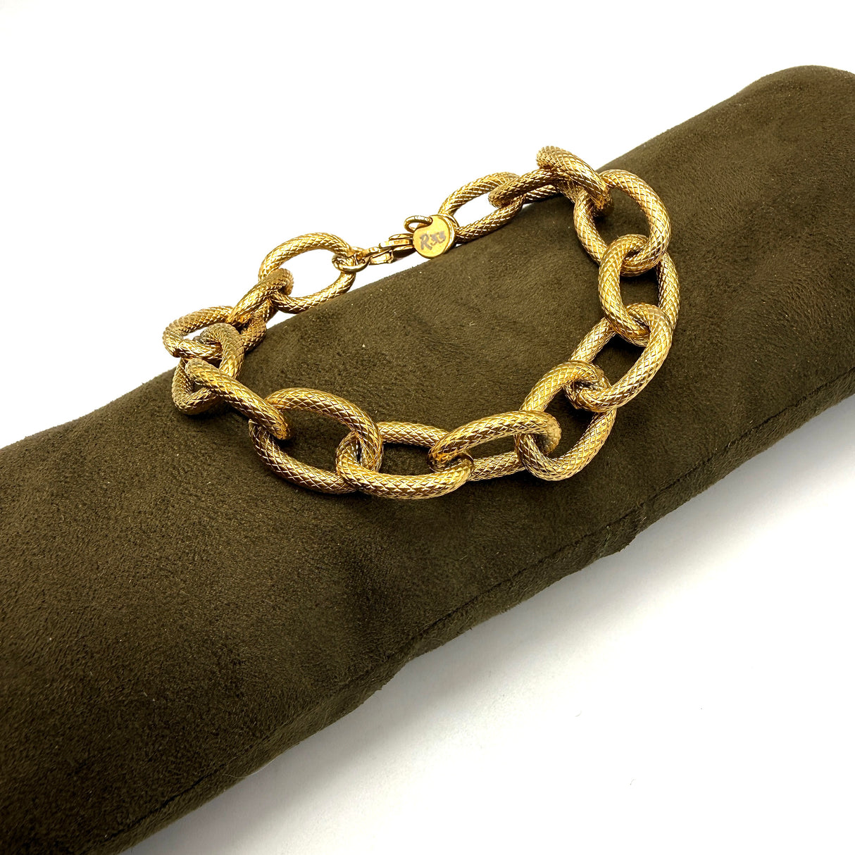 Bracciale Rolò martellato dorato in acciaio inossidabile