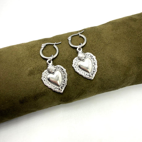 Orecchini Cerchio con Cuore sacro