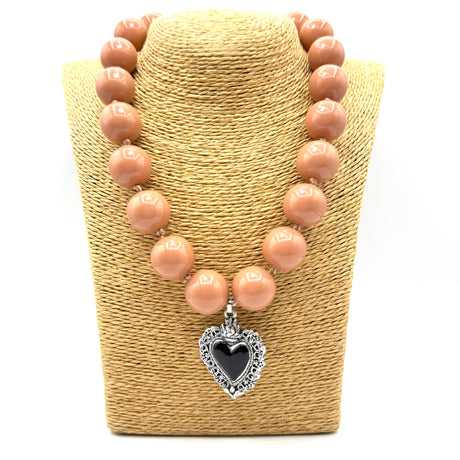 Collana Resina Cipria e cuore sacro Black