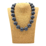 Collana sfere in Resina Grigio Fume’