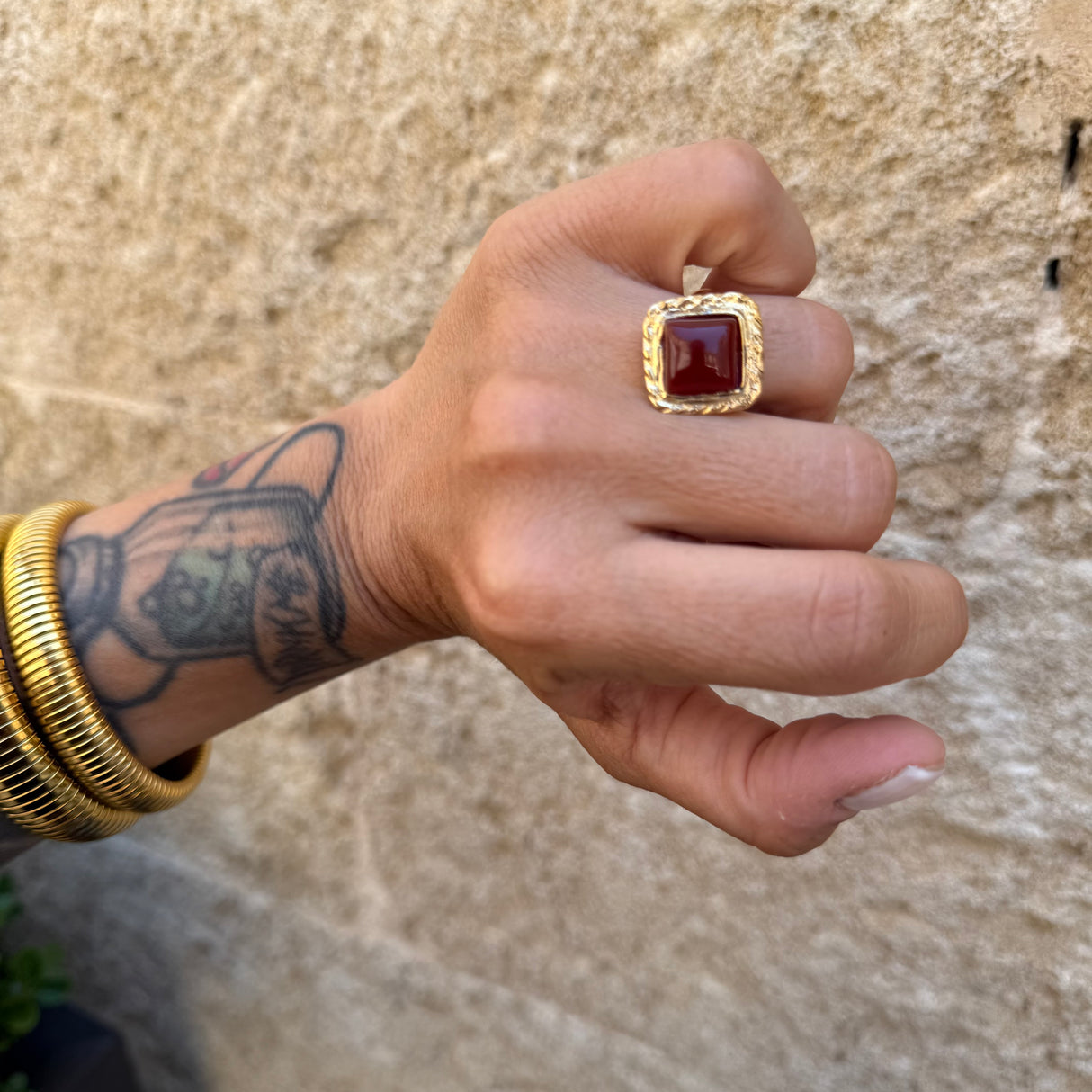Anello quadrato Etrusco Cabochon Ottone e Giada