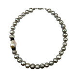 Collana Perle grigie, Corone in acciaio inossidabile e Perla Scaramazza