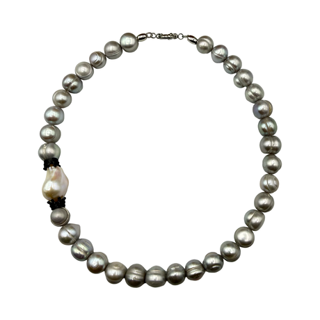 Collana Perle grigie, Corone in acciaio inossidabile e Perla Scaramazza