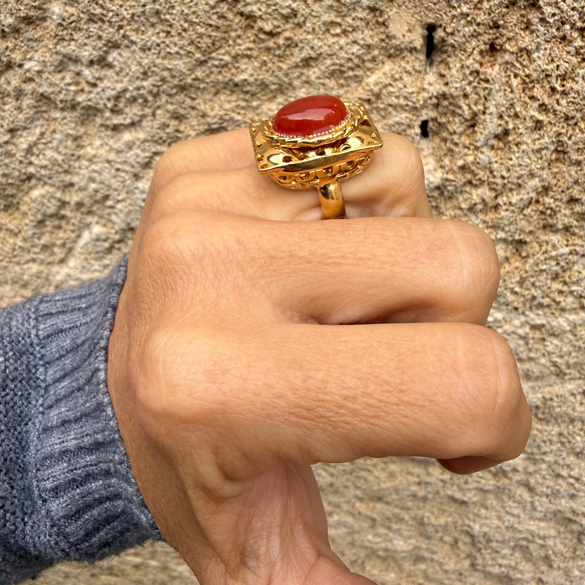 Anello rettangolo Etrusco Cabochon Ottone e Corniola