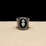 Anello Cammeo Cuore Sacro Nero