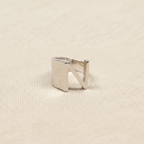 Anello lettera N