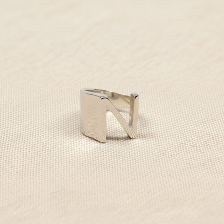 Anello lettera N