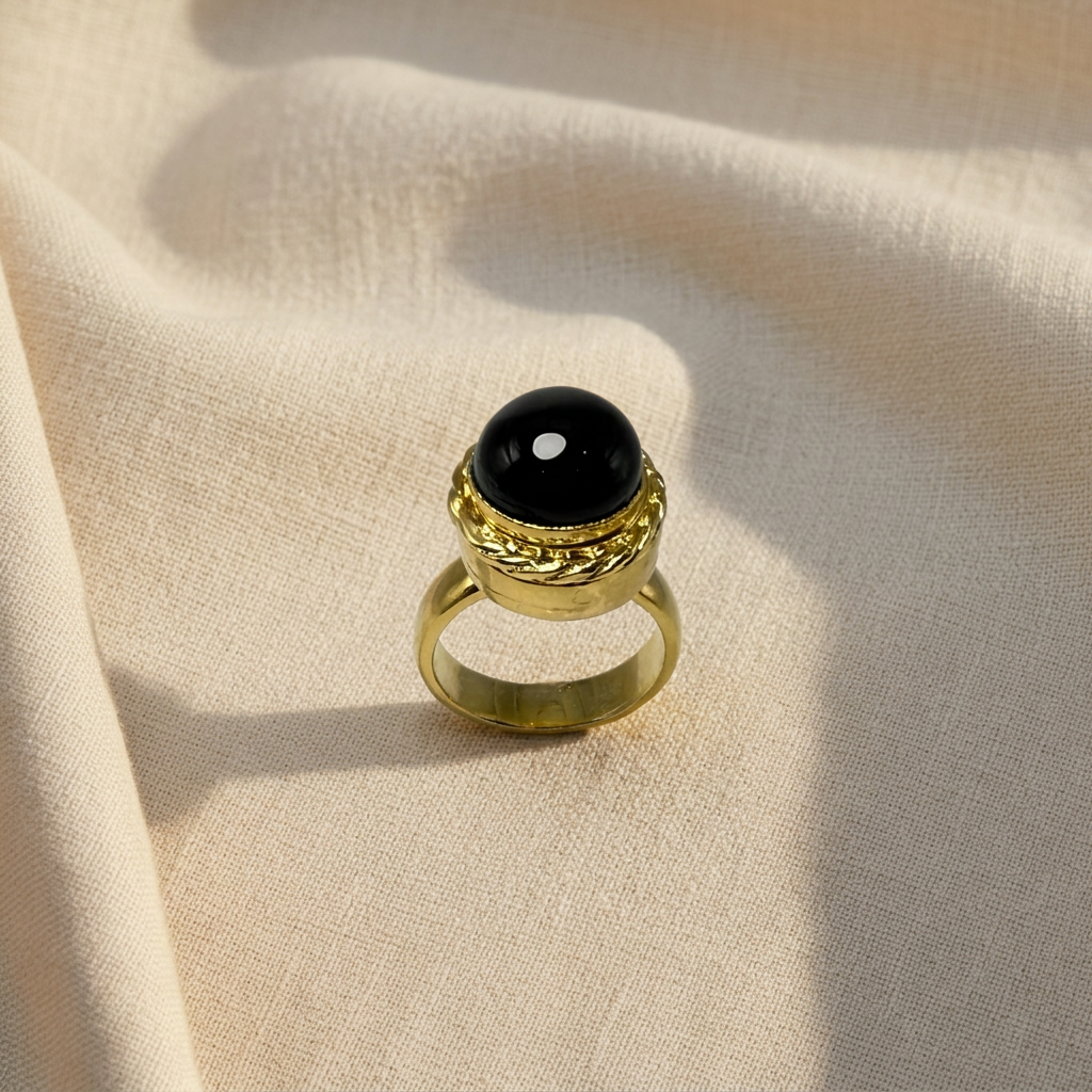 Anello su lino beige, foto 2