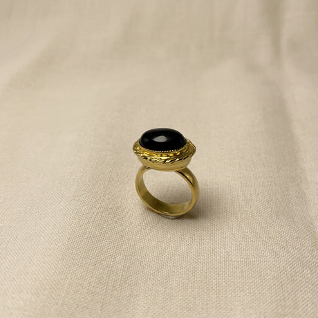 Anello su lino beige, foto 2