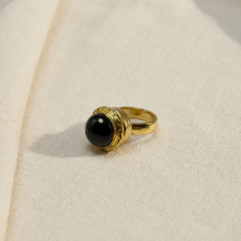 Anello su lino beige, foto 6